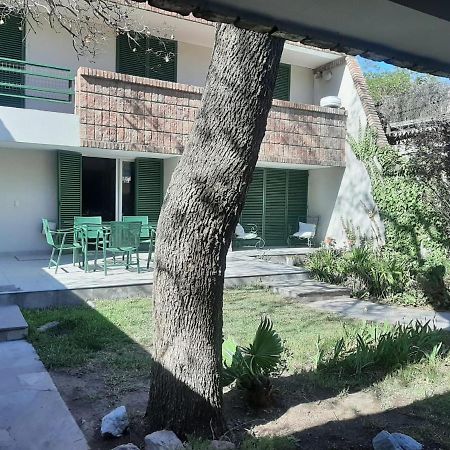 Casa Quinta Seccion A 150 Metros Parque San Martin Y 300 Metros Av Aristides Villanueva Mendoza Exterior photo